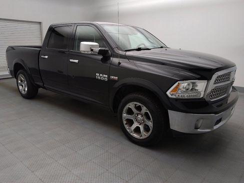 Used 2018 RAM 1500 Laramie RWD image 11
