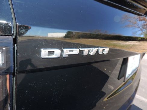 New 2026 Cadillac Optiq Luxury 2 image 11