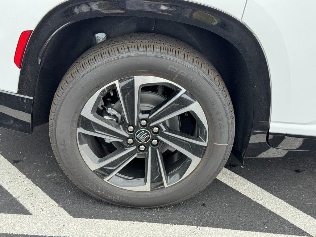 New 2027 Buick Enclave Sport Touring w/ Power Package AWD/4WD image 5