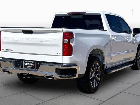 Used 2024 Chevrolet Silverado 1500 LT w/ Z71 Off-Road Package AWD/4WD image 13