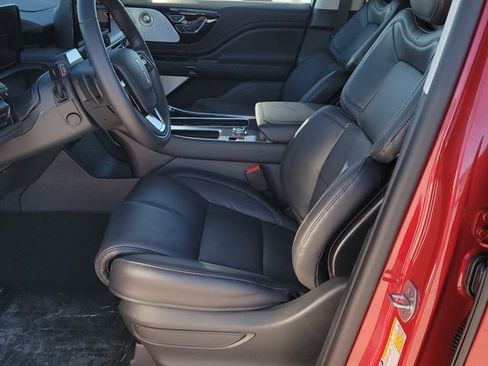 New 2026 Lincoln Aviator Reserve w/ Luxury Package AWD/4WD image 6