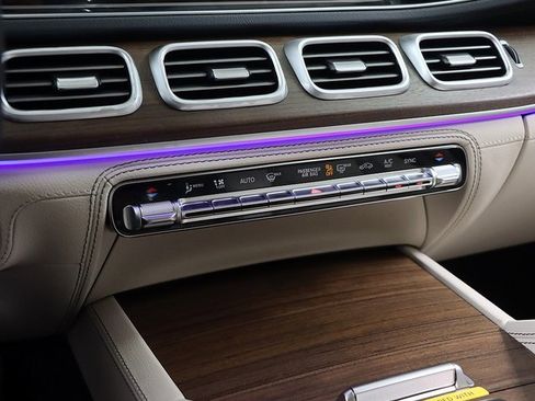 Certified 2025 Mercedes-Benz GLE 350 4MATIC image 24