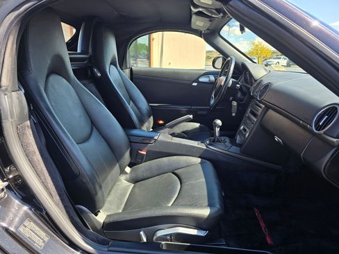 Used 2005 Porsche Boxster RWD image 11
