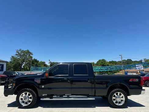 Used 2009 Ford F250 FX4 AWD/4WD image 4