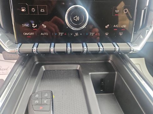 New 2026 GMC Acadia Elevation w/ Elevation Premium Package AWD/4WD image 14