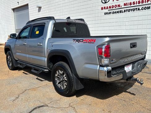 Used 2022 Toyota Tacoma TRD Off-Road image 4
