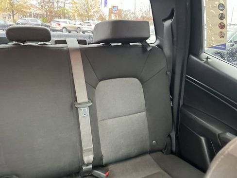 Used 2023 Chevrolet Colorado W/T image 6