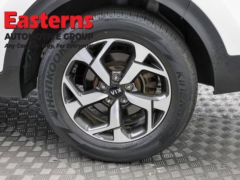 Used 2022 Kia Sportage LX FWD image 29