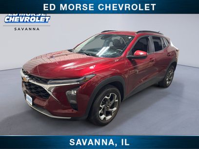 Used 2025 Chevrolet Trax LT