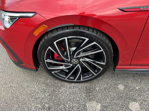 Used 2024 Volkswagen GTI Autobahn image 10