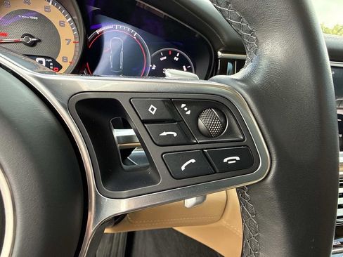 Used 2018 Porsche Panamera 4 image 29
