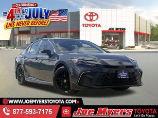 Used 2025 Toyota Camry SE w/ Convenience Package FWD video 1