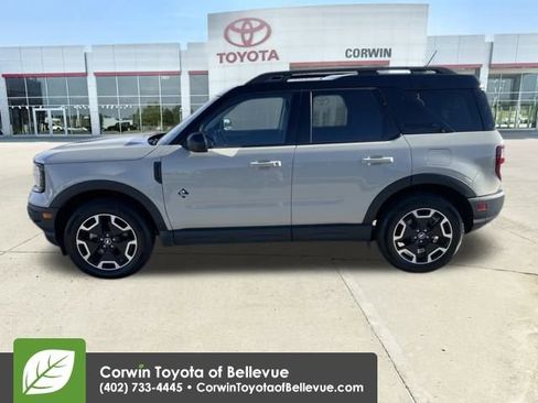 Used 2024 Ford Bronco Sport Outer Banks w/ Tech Package image 2