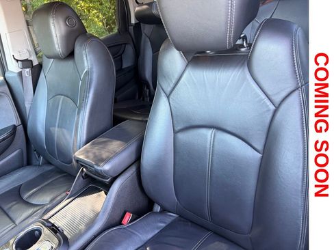 Used 2015 GMC Acadia SLT AWD/4WD image 12