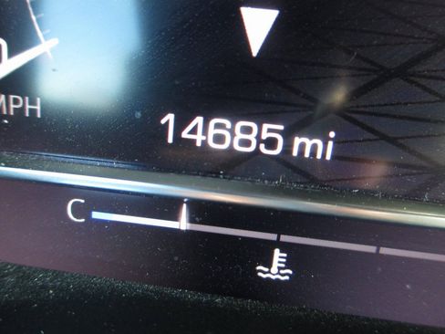 Certified 2024 GMC Sierra 1500 Elevation w/ Elevation Premium Package image 32