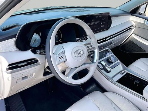 Used 2023 Hyundai Palisade Calligraphy FWD image 16