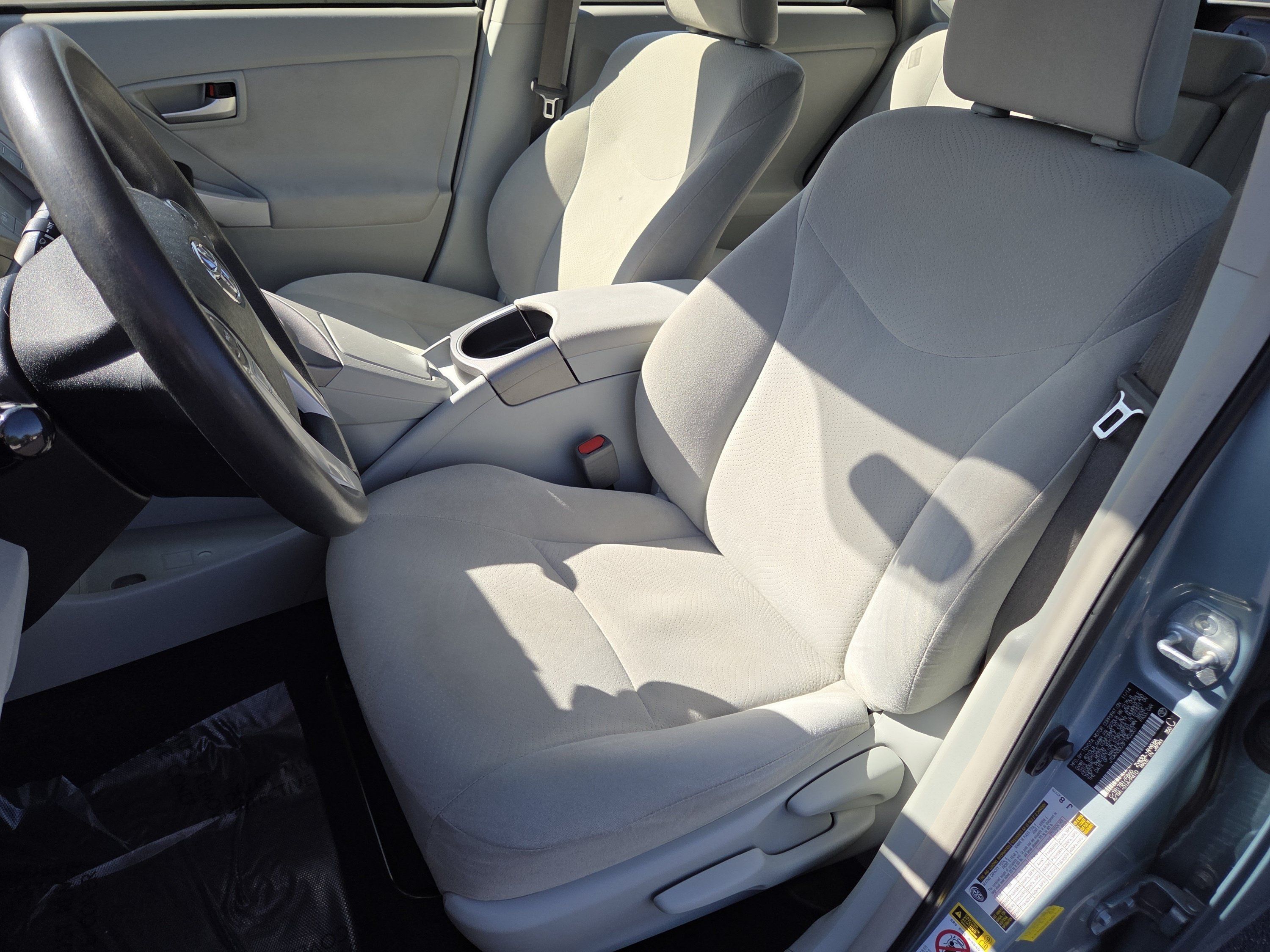 Used 2015 Toyota Prius Three FWD image 6