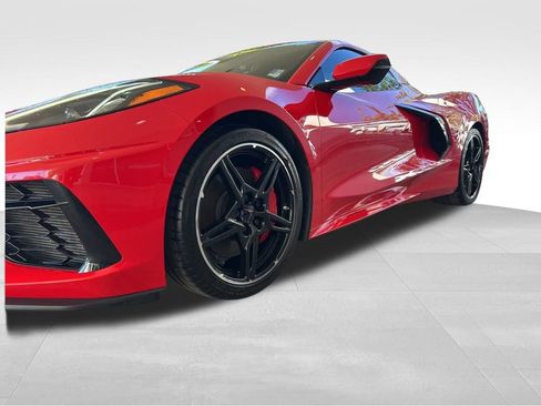 Used 2023 Chevrolet Corvette Stingray Convertible w/ Z51 Performance Package image 19