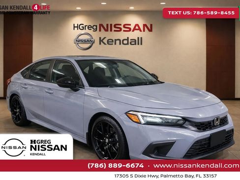 Used 2024 Honda Civic Sport image 1