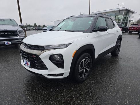 Used 2023 Chevrolet TrailBlazer RS AWD/4WD image 7