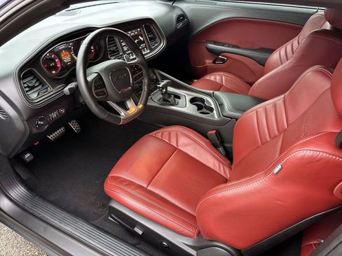 Used 2022 Dodge Challenger SRT Hellcat image 23