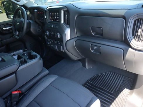 Certified 2025 Chevrolet Silverado 2500 Custom w/ Custom Value Package image 20