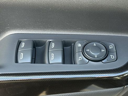 Used 2023 GMC Acadia AT4 w/ Technology Package image 22