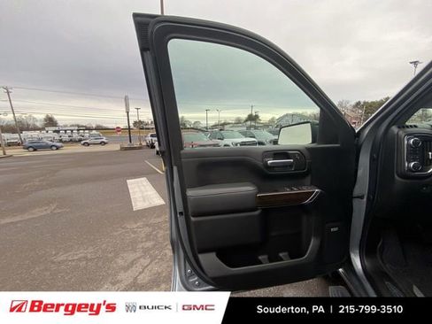 Used 2021 GMC Sierra 1500 Elevation w/ Preferred Package image 25