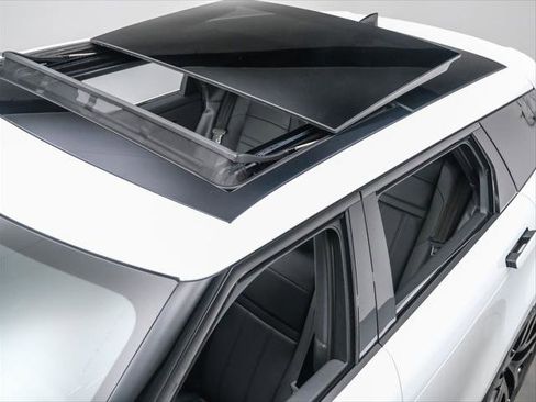 New 2026 Land Rover Range Rover Evoque S image 11