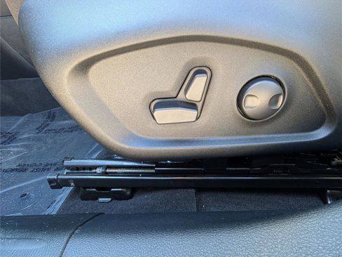 Used 2022 Jeep Compass Limited w/ Sun and Sound Group image 20