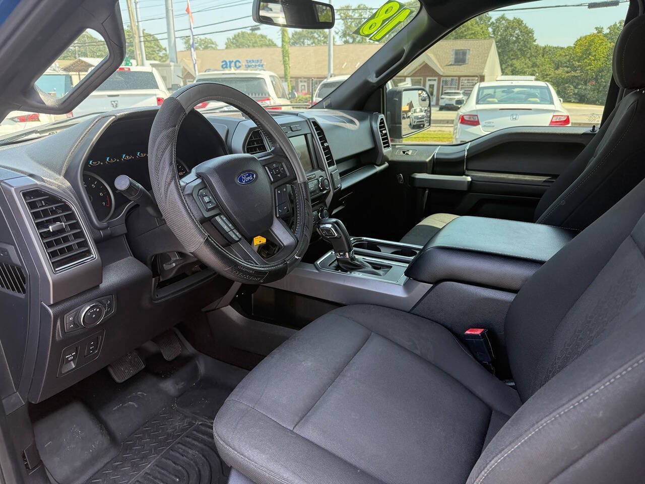 Used 2018 Ford F150 XLT w/ Equipment Group 302A Luxury AWD/4WD image 12