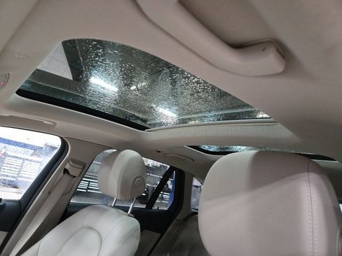 Used 2022 Mercedes-Benz GLC 300 4MATIC image 6