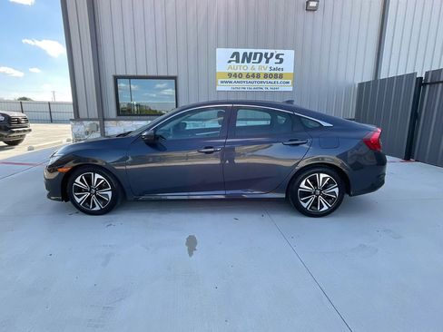 Used 2018 Honda Civic EX-T image 4