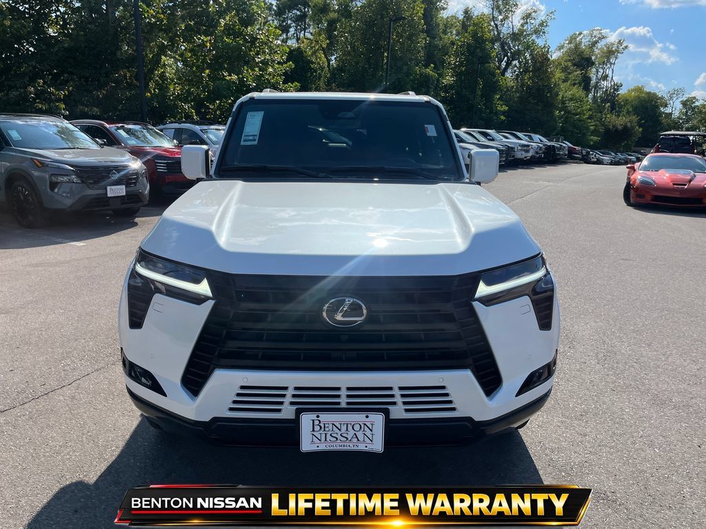 Used 2026 Lexus GX 550 w/ Accessory Package (2T) AWD/4WD image 11