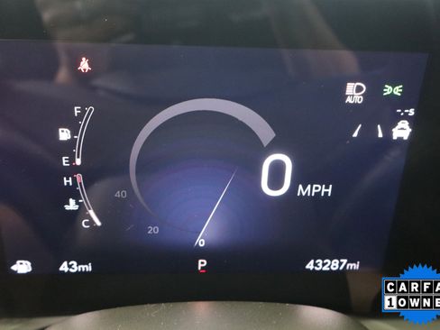 Used 2024 Buick Encore GX Sport Touring image 18