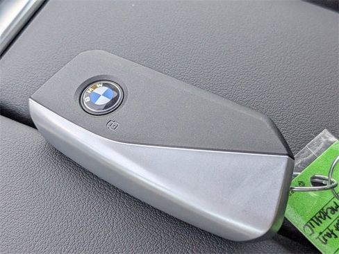 New 2026 BMW X5 sDrive40i image 34