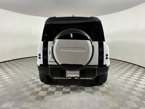 New 2026 Land Rover Defender 110 S AWD/4WD image 7