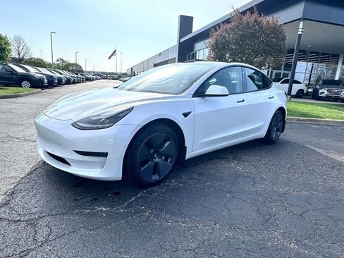 Used 2021 Tesla Model 3 Long Range image 4