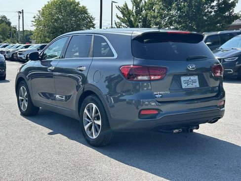 Used 2020 Kia Sorento FWD V6 image 7