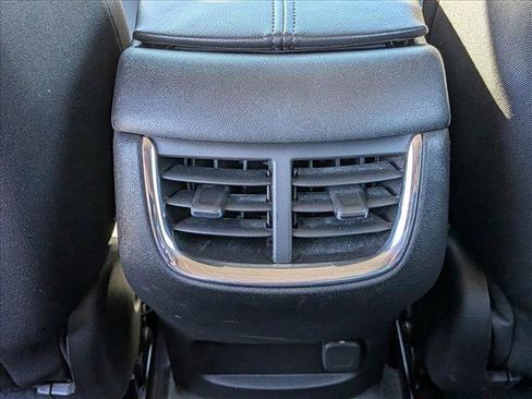 Used 2024 Chevrolet Malibu LT image 17