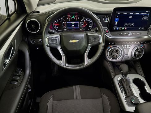 Used 2023 Chevrolet Blazer LT w/ Convenience Package image 16
