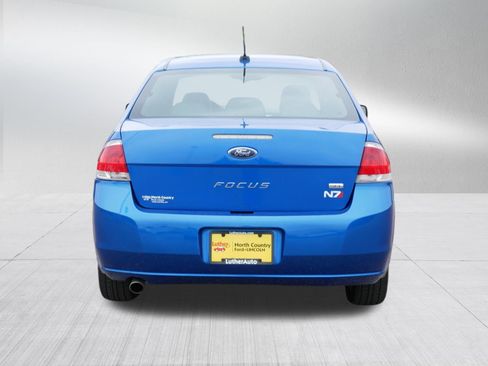 Used 2011 Ford Focus SEL FWD image 6