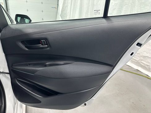 Used 2026 Toyota Corolla LE FWD image 49