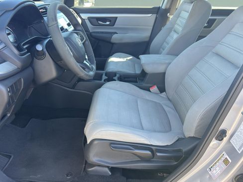 Used 2019 Honda CR-V LX image 29
