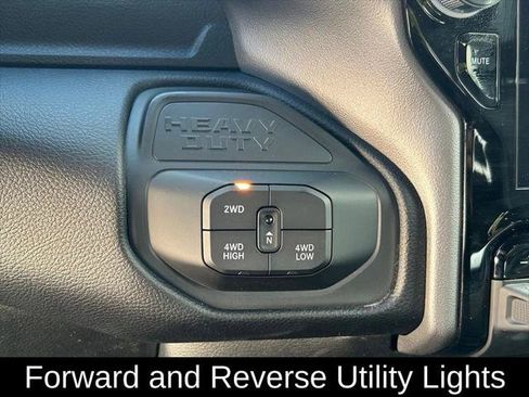 Certified 2026 RAM 2500 Big Horn AWD/4WD image 23