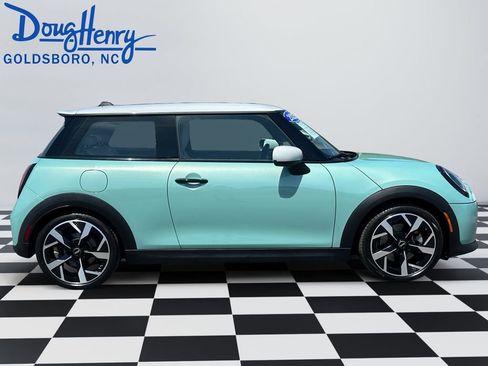 Used 2025 MINI Cooper S FWD image 6