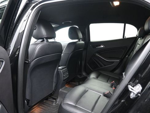 Used 2019 Mercedes-Benz GLA 250 GLA 250 image 29