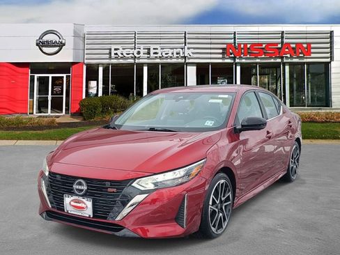 Used 2024 Nissan Sentra SR w/ SR Premium Package FWD image 4