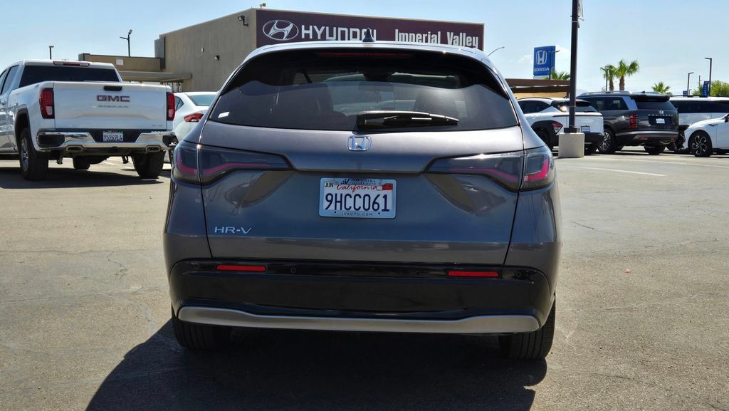 Used 2024 Honda HR-V EX-L image 5