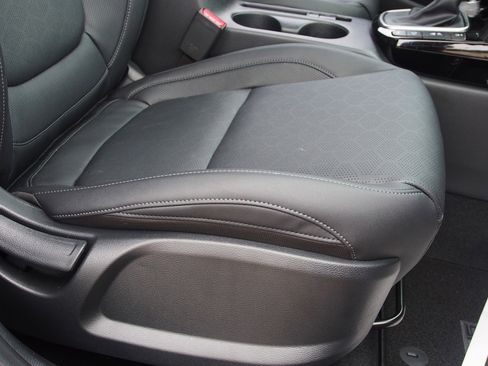 Used 2025 Kia Seltos SX w/ SX Sunroof Package image 12